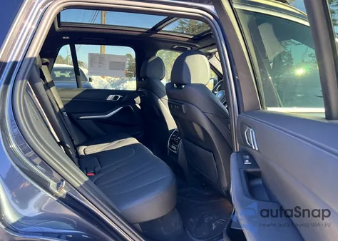 2021 BMW X5 xDrive40I z USA, uszkodzony, nr VIN 5UXCR6C00M9F40954